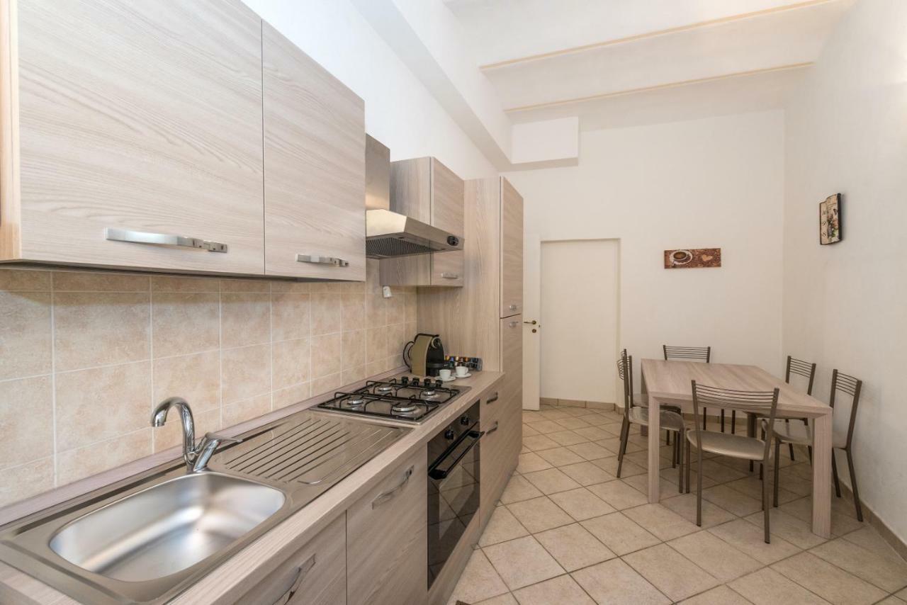 Ferienwohnung Finalborgo - Casa Nanetti 6 Posti In Centro Finale Ligure Exterior foto